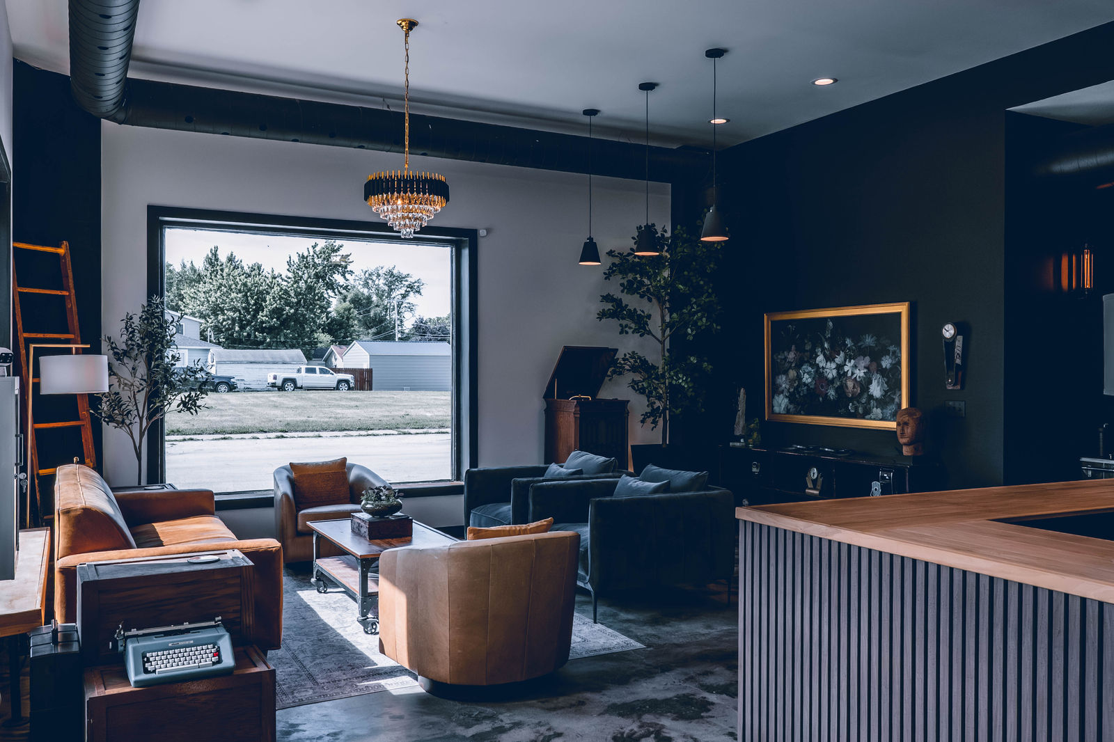 Ellis House, seating area