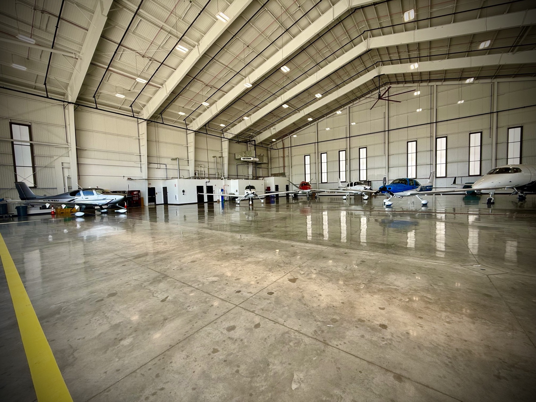 Signature Aviation, private hangar